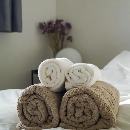 Confort, & A Pied * La Tour-de-Peilz